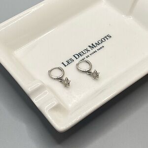 Tiny star Clare V hoops